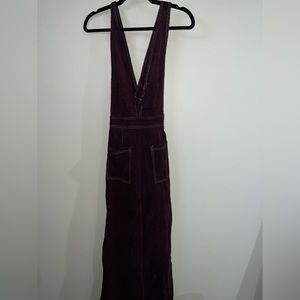 Womens burgandy overalls - XS